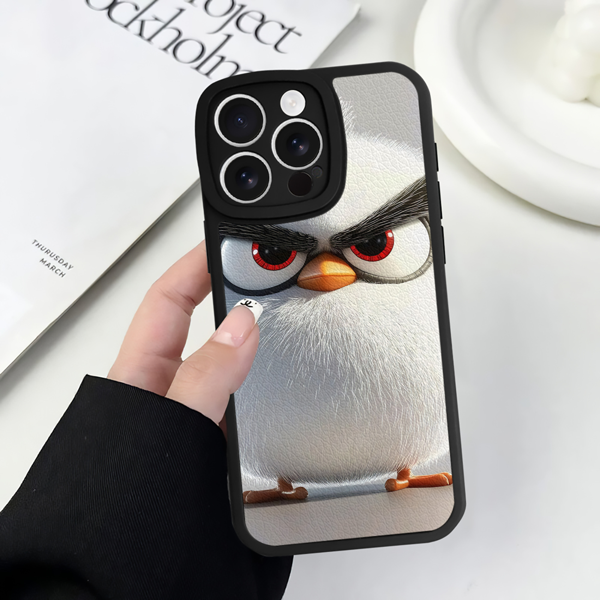 （画像用） Angry Birds アングリーバード 【iPhone 16シリーズ対応】シリコンスマホケース（レザー調） 材質：シリコン